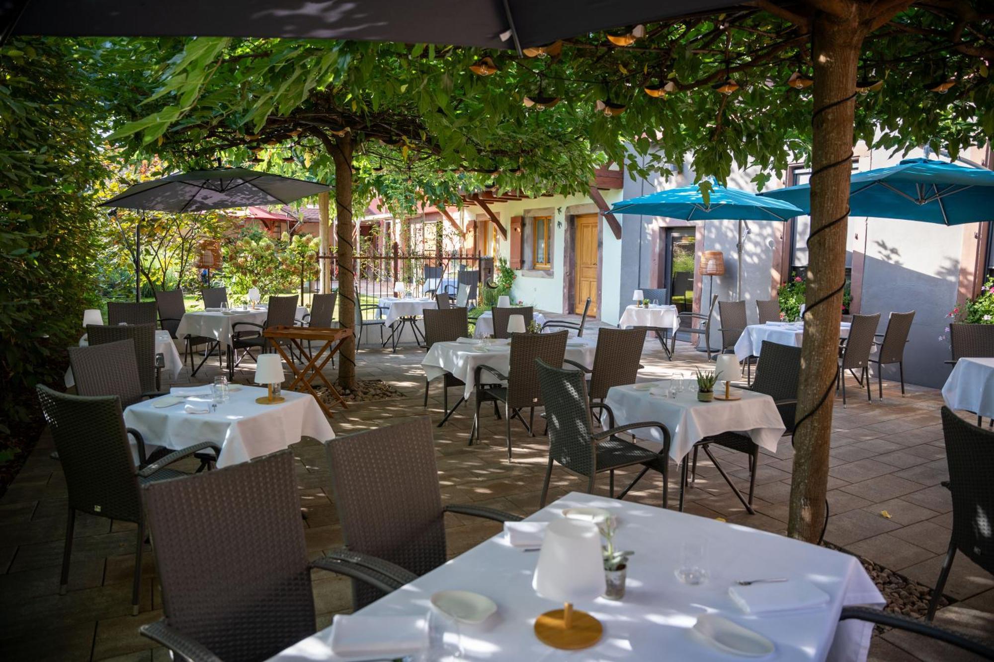 Hôtel Restaurant La Charrue Sand Exterior foto