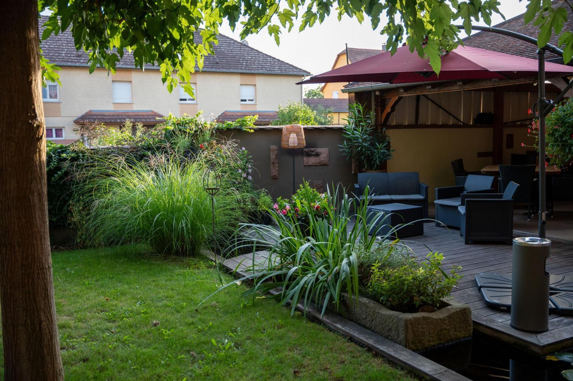 Hôtel Restaurant La Charrue Sand Exterior foto